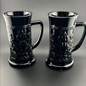 Tiara/Indiana Glass black beer stein Amethyst Glass